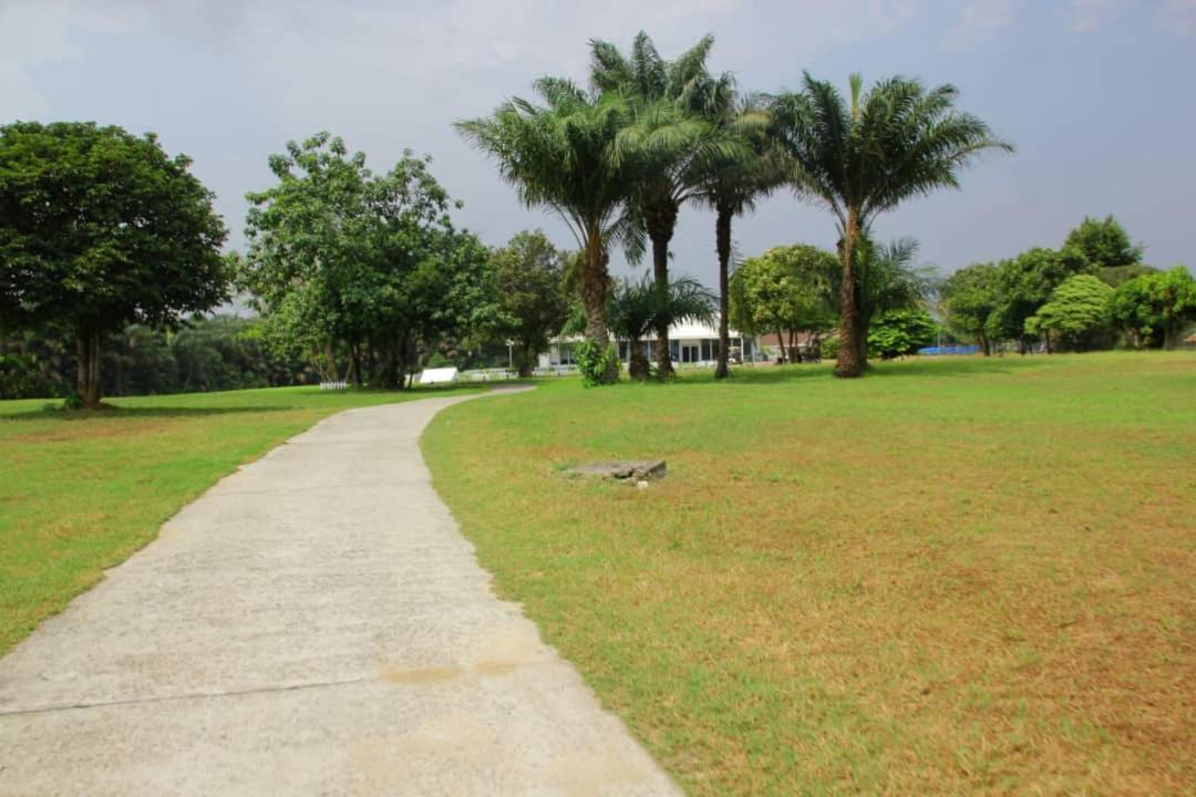 Lakowe Lakes Golf Resort Apartment Lagos Extérieur photo